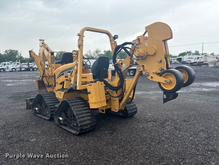 image for item EG8972 2017 Vermeer RTX750 vibratory cable plow