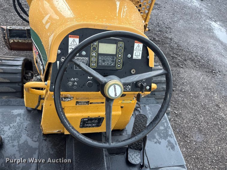 image for item EG8972 2017 Vermeer RTX750 vibratory cable plow