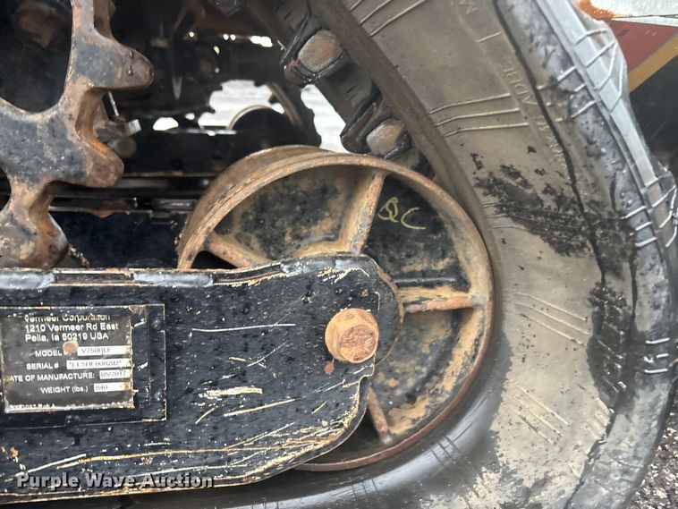 image for item EG8972 2017 Vermeer RTX750 vibratory cable plow