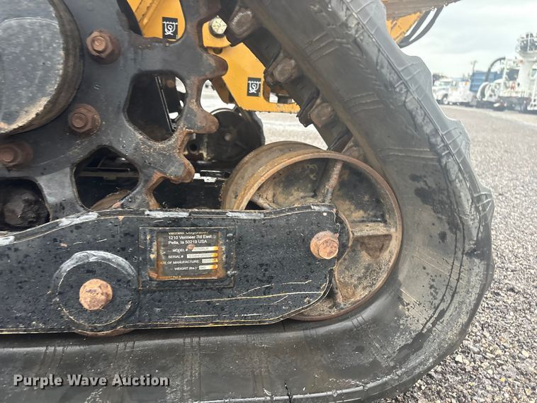 image for item EG8972 2017 Vermeer RTX750 vibratory cable plow