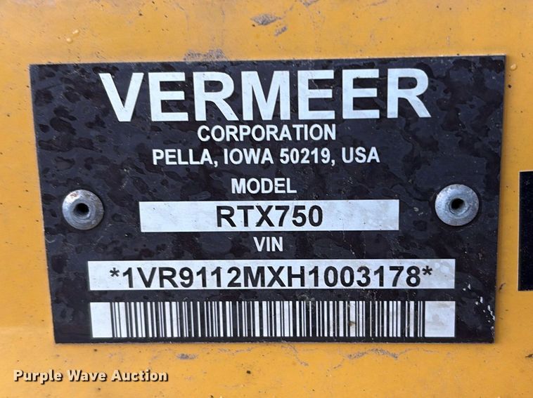 image for item EG8972 2017 Vermeer RTX750 vibratory cable plow