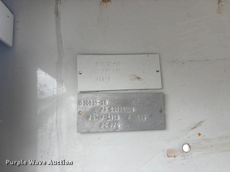 image for item EG8973 2013 Freightliner Business Class M2  utility / service truck