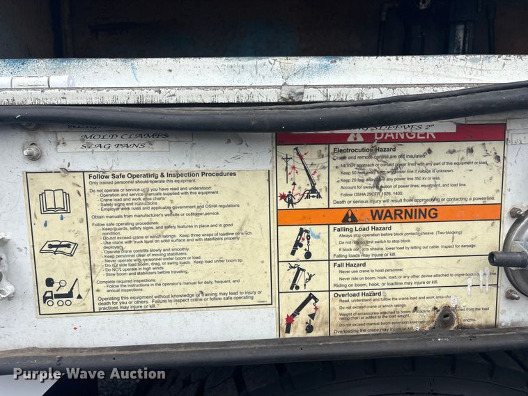 image for item EG8973 2013 Freightliner Business Class M2  utility / service truck