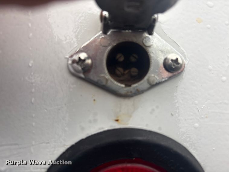 image for item EG8973 2013 Freightliner Business Class M2  utility / service truck