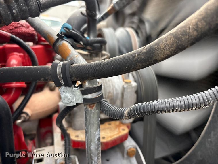 image for item EG8973 2013 Freightliner Business Class M2  utility / service truck