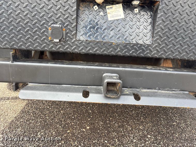 image for item EG8980 2017 Ford F550 Super Duty Crew Cab flatbed truck