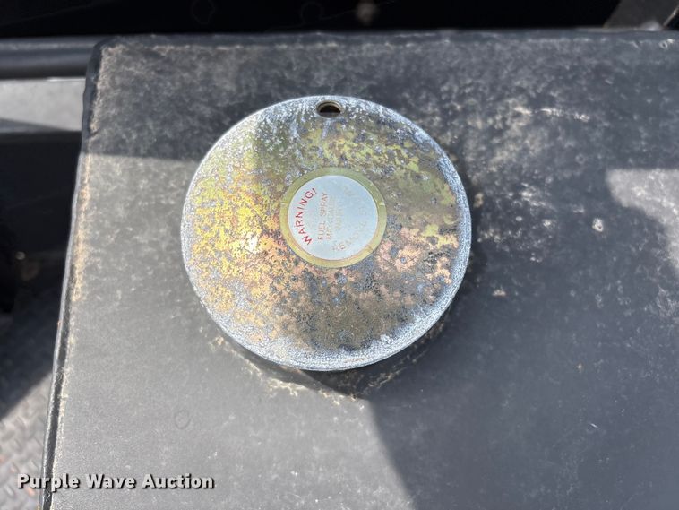 image for item EG8980 2017 Ford F550 Super Duty Crew Cab flatbed truck