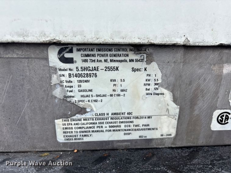 image for item EG8984 2007 Ford E350 van with bucket lift
