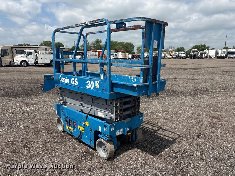 image for item EG8989 2014 Genie GS-1930 scissor lift