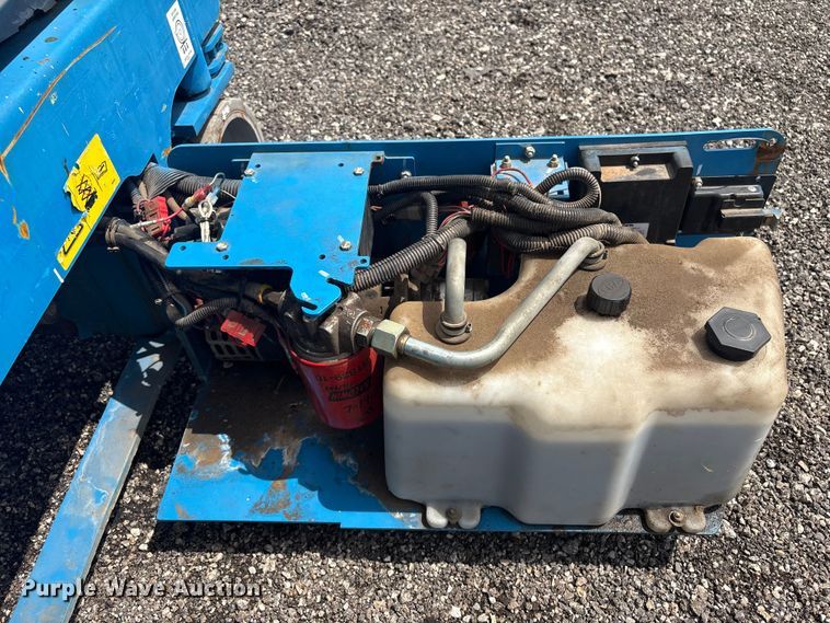 image for item EG8989 2014 Genie GS-1930 scissor lift
