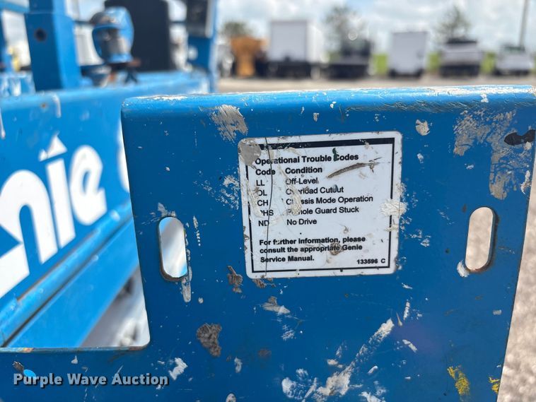 image for item EG8989 2014 Genie GS-1930 scissor lift