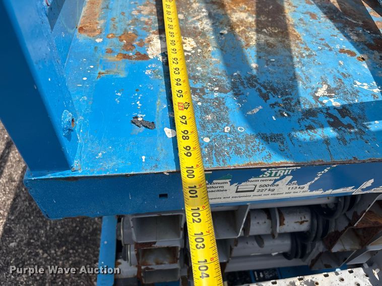 image for item EG8989 2014 Genie GS-1930 scissor lift