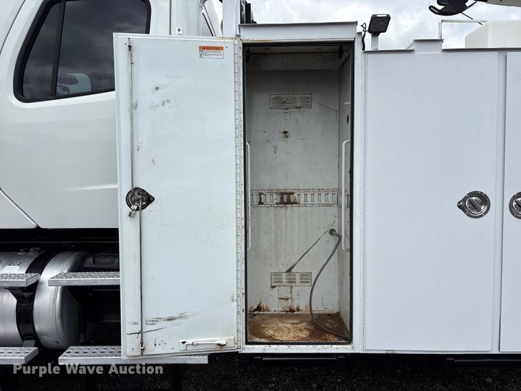 image for item EG8990 2013 Freightliner 108SD Crew Cab crane truck