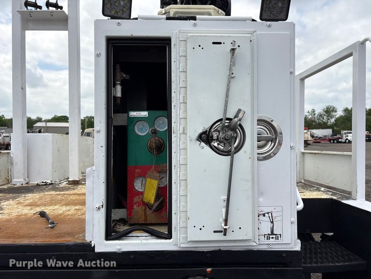 image for item EG8990 2013 Freightliner 108SD Crew Cab crane truck