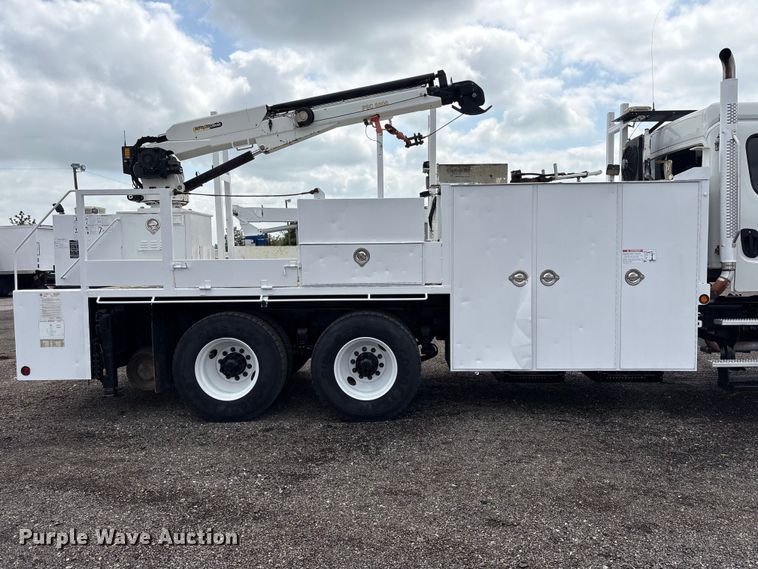 image for item EG8990 2013 Freightliner 108SD Crew Cab crane truck