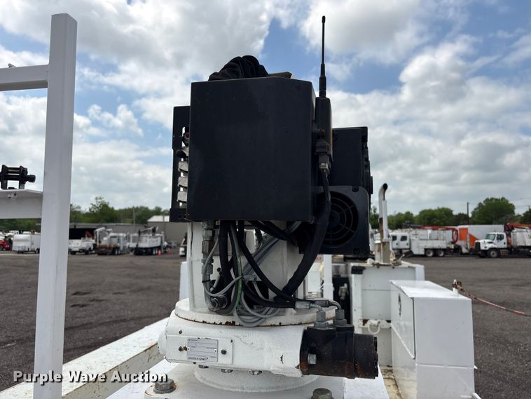 image for item EG8990 2013 Freightliner 108SD Crew Cab crane truck