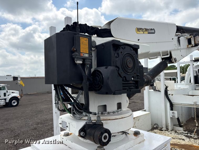 image for item EG8990 2013 Freightliner 108SD Crew Cab crane truck