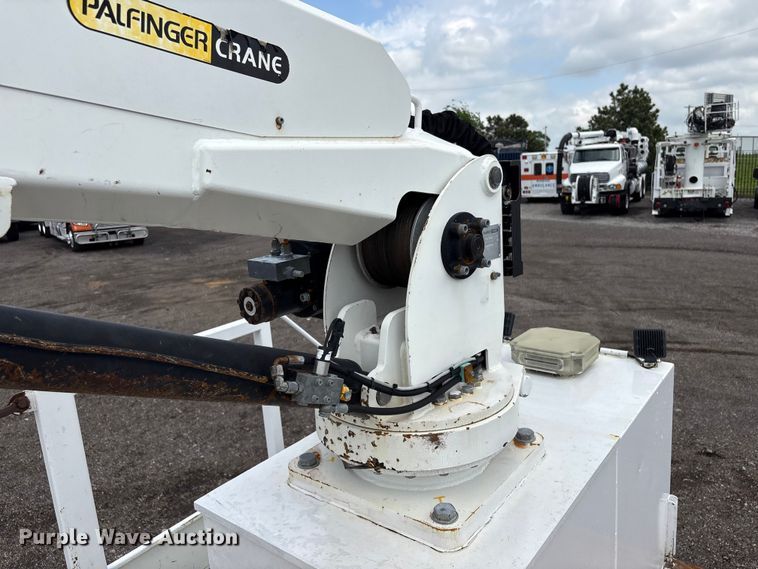 image for item EG8990 2013 Freightliner 108SD Crew Cab crane truck