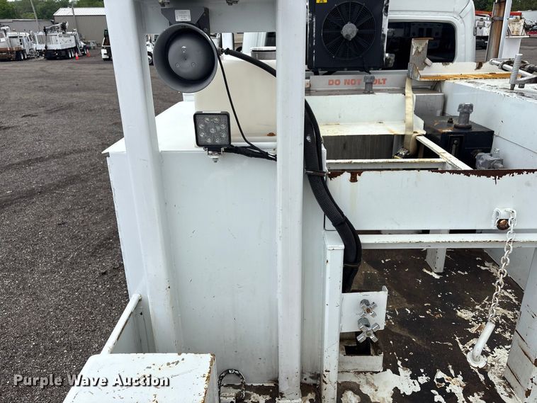 image for item EG8990 2013 Freightliner 108SD Crew Cab crane truck