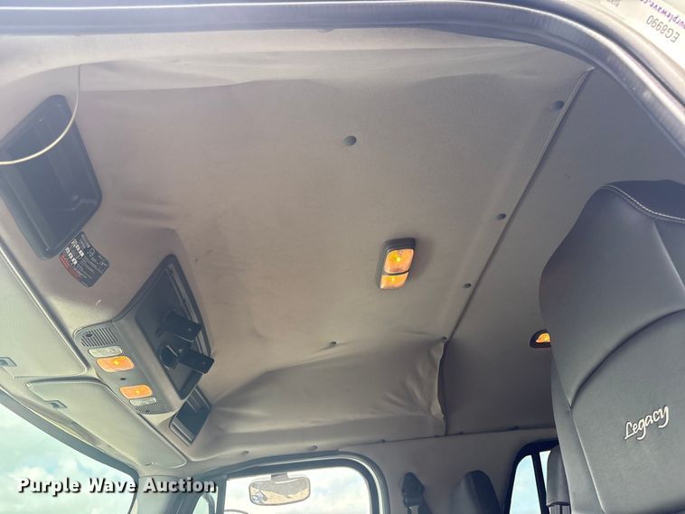 image for item EG8990 2013 Freightliner 108SD Crew Cab crane truck