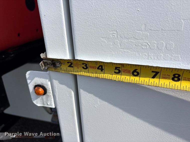 image for item EG8996 2013 Freightliner 114SD crane truck