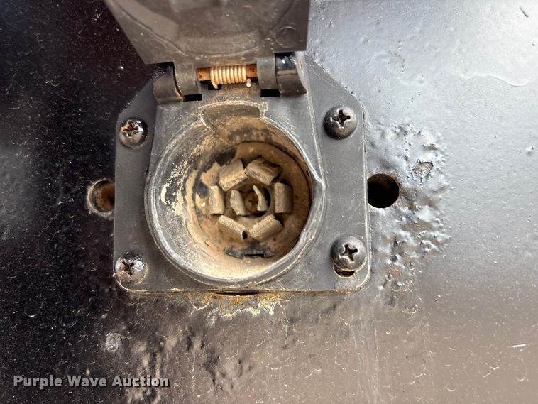 image for item EG8996 2013 Freightliner 114SD crane truck