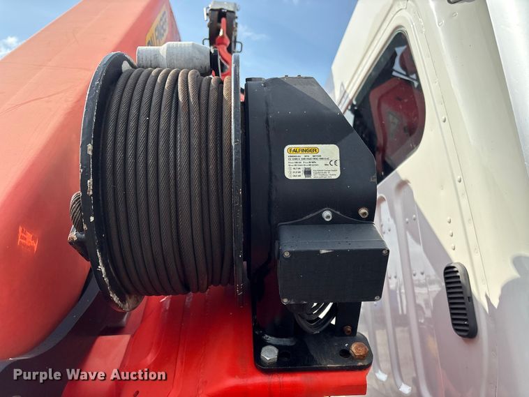 image for item EG8996 2013 Freightliner 114SD crane truck