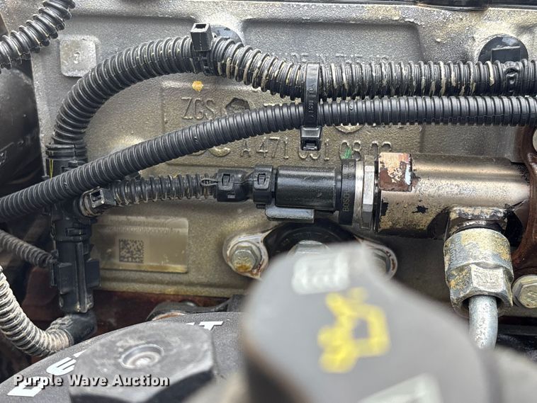 image for item EG8996 2013 Freightliner 114SD crane truck