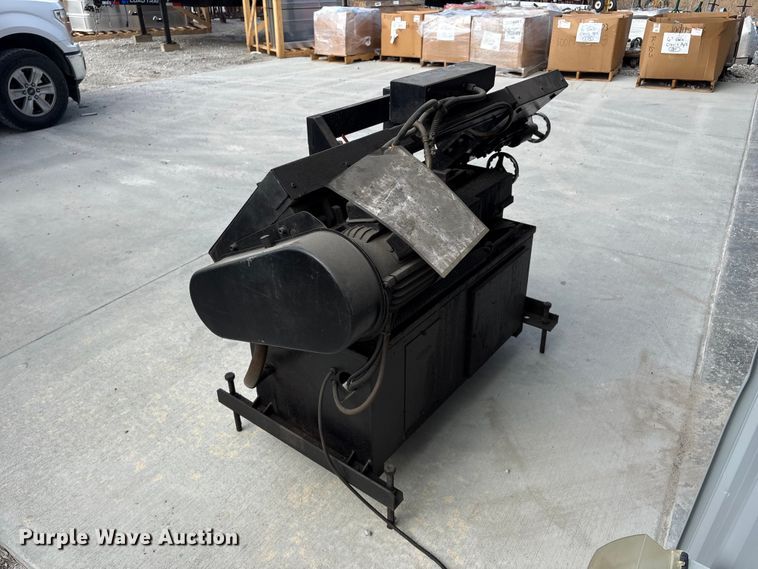 image for item EI5785 Dayton 4YG31 bandsaw