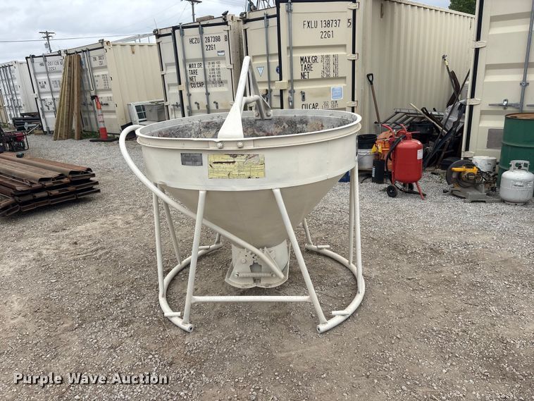 image for item EI5787 Gar-Bro 427-R crane concrete bucket