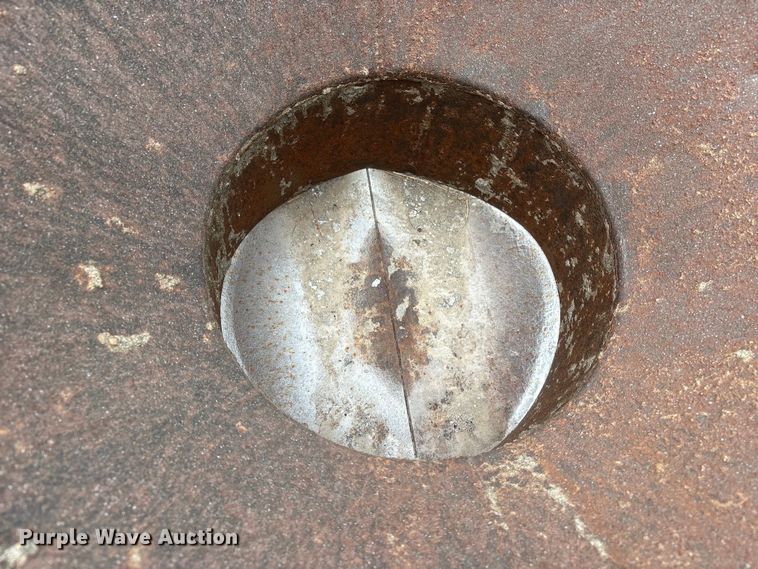 image for item EI5787 Gar-Bro 427-R crane concrete bucket