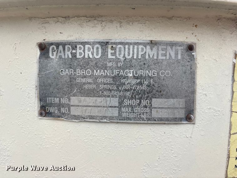 image for item EI5787 Gar-Bro 427-R crane concrete bucket