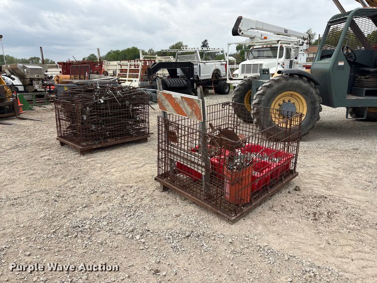 image for item EI5790 Building materials