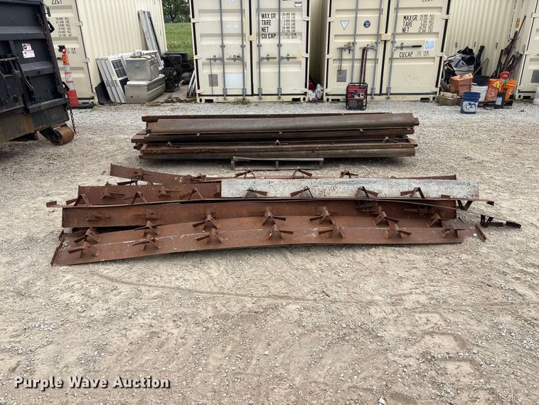image for item EI5790 Building materials