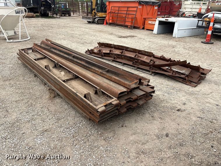 image for item EI5790 Building materials