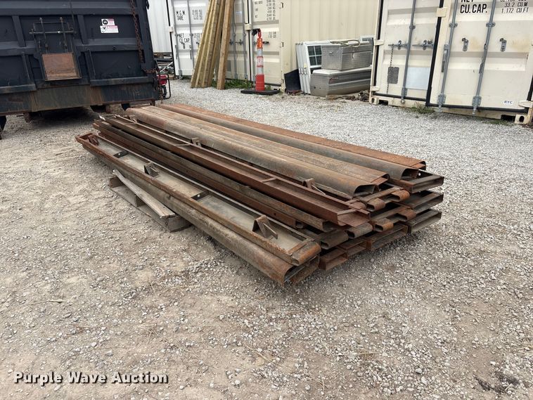 image for item EI5790 Building materials