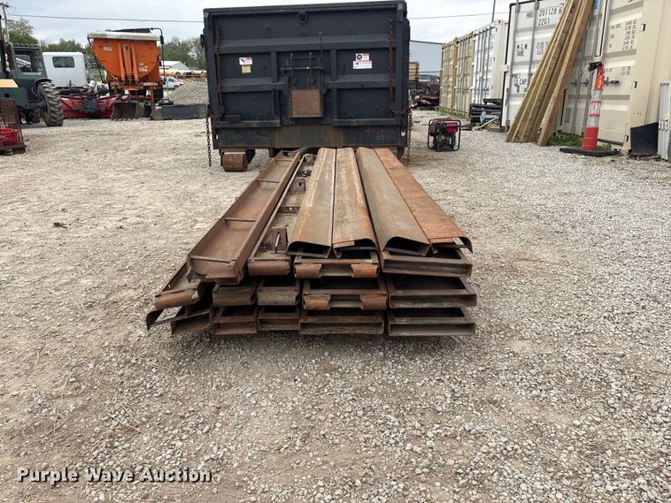 image for item EI5790 Building materials