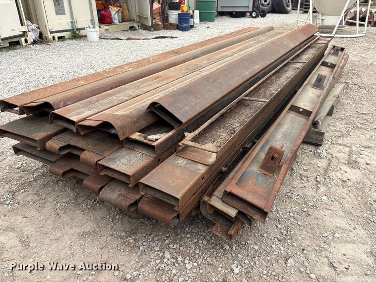 image for item EI5790 Building materials