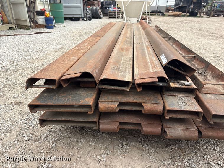 image for item EI5790 Building materials