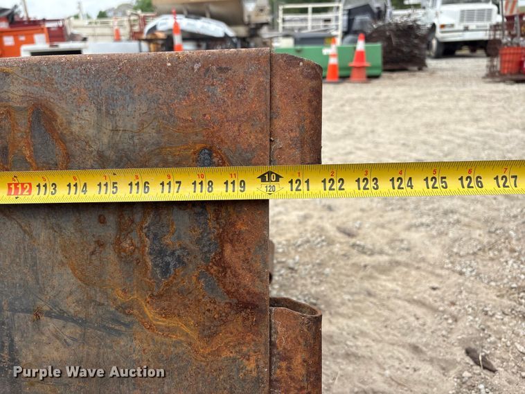 image for item EI5790 Building materials