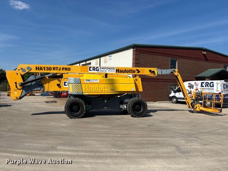 image for item EM8612 2015 Haulotte HA130RTJPRO boom lift