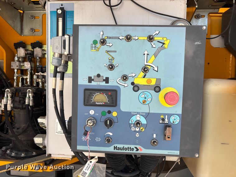 image for item EM8612 2015 Haulotte HA130RTJPRO boom lift