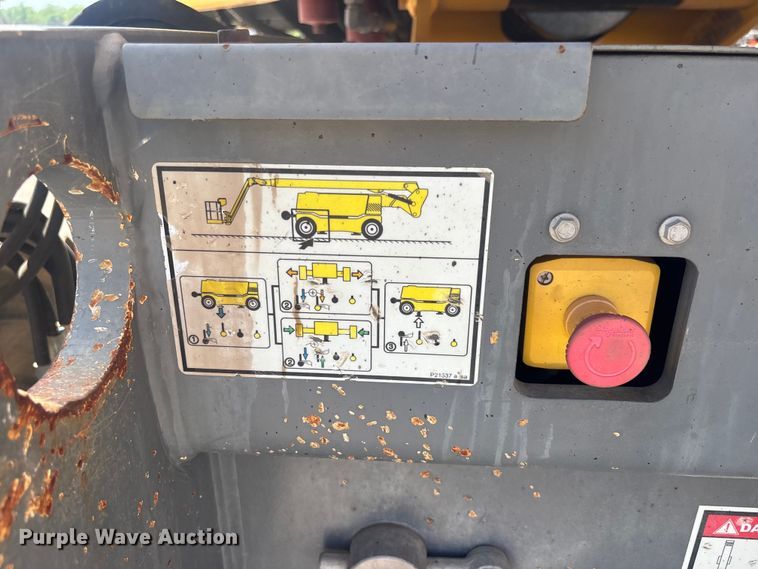 image for item EM8612 2015 Haulotte HA130RTJPRO boom lift