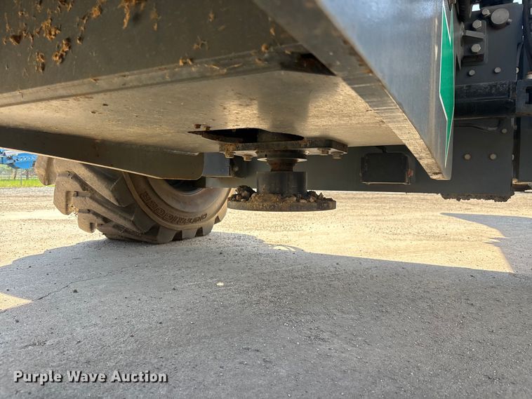 image for item EM8612 2015 Haulotte HA130RTJPRO boom lift