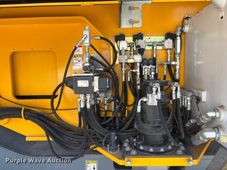 image for item EM8612 2015 Haulotte HA130RTJPRO boom lift