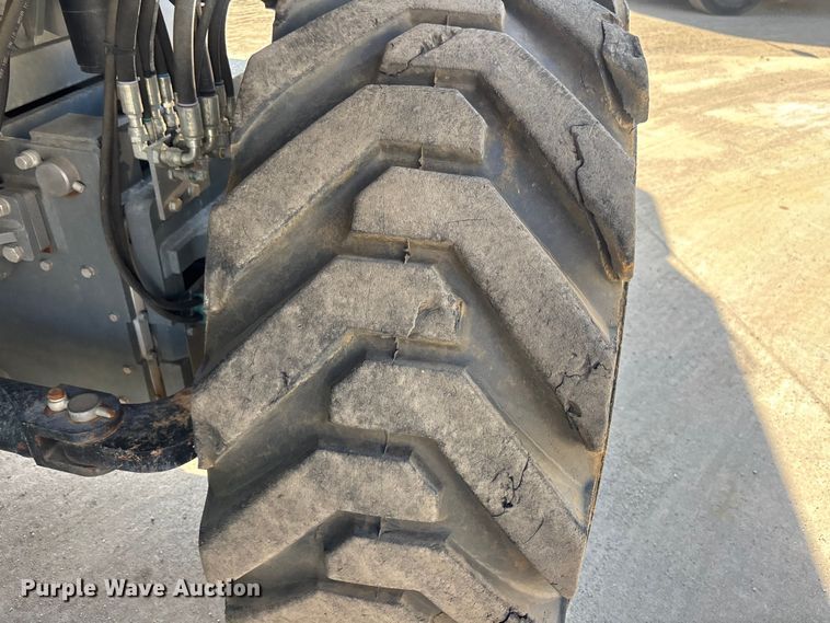 image for item EM8612 2015 Haulotte HA130RTJPRO boom lift