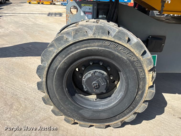 image for item EM8612 2015 Haulotte HA130RTJPRO boom lift