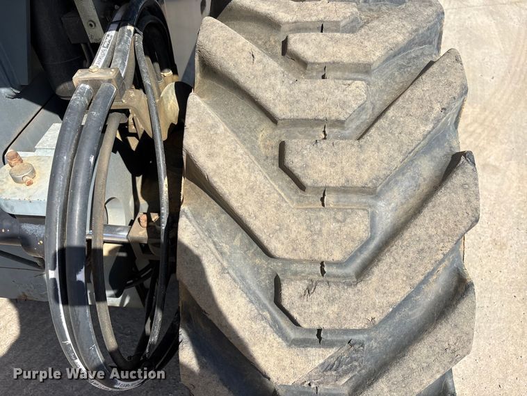 image for item EM8612 2015 Haulotte HA130RTJPRO boom lift