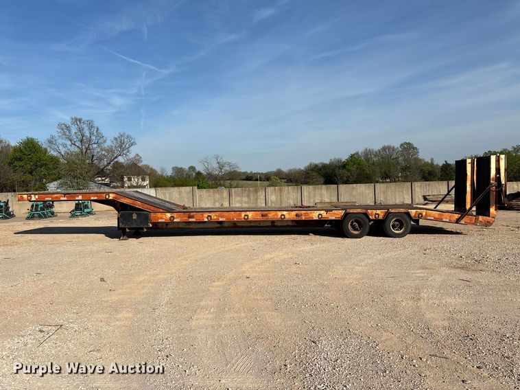 image for item EO4177 1996 Trailboss drop deck equipment trailer