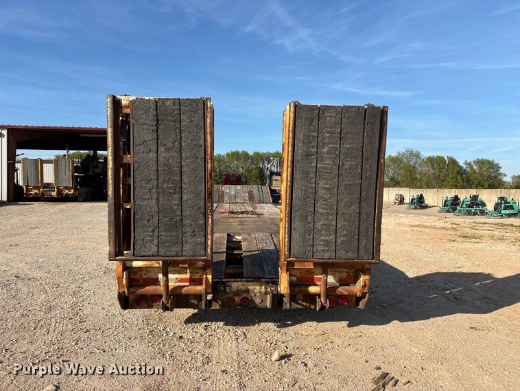 image for item EO4177 1996 Trailboss drop deck equipment trailer
